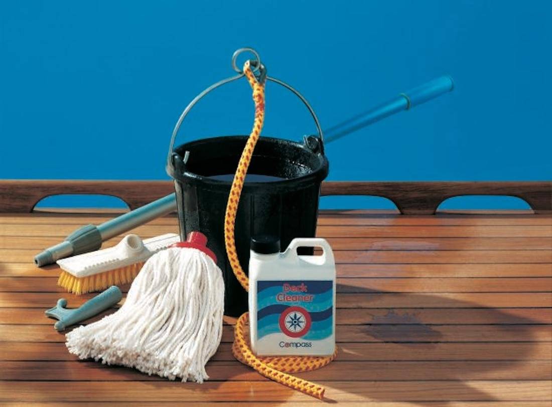 Bootspflege & Reinigung ➤ So machen Sie es richtig